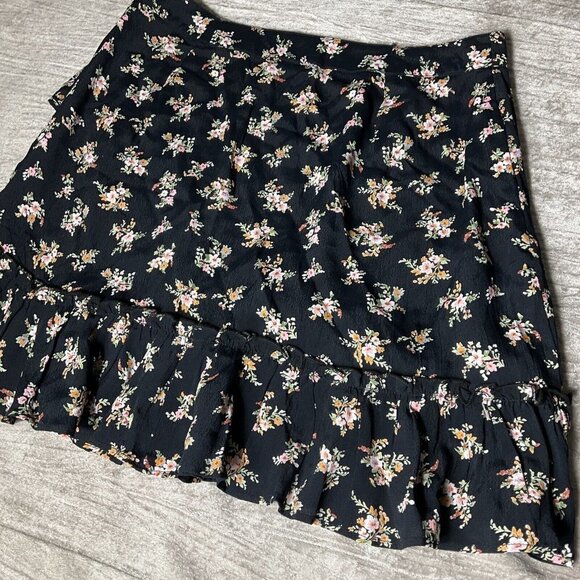 TOPSHOP Black Floral Ruffled Viscose A-Line Women's Skirt Size 10 EUC Preppy - Picture 8 of 12